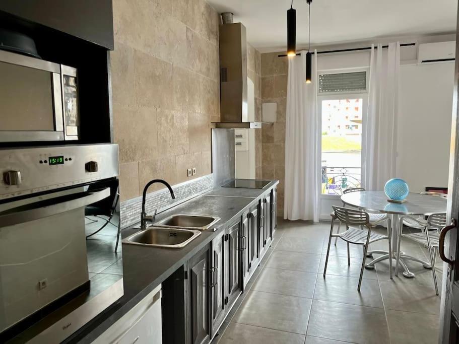 L'Appartement Sur Quai - En Face De La Criee Σετ Εξωτερικό φωτογραφία