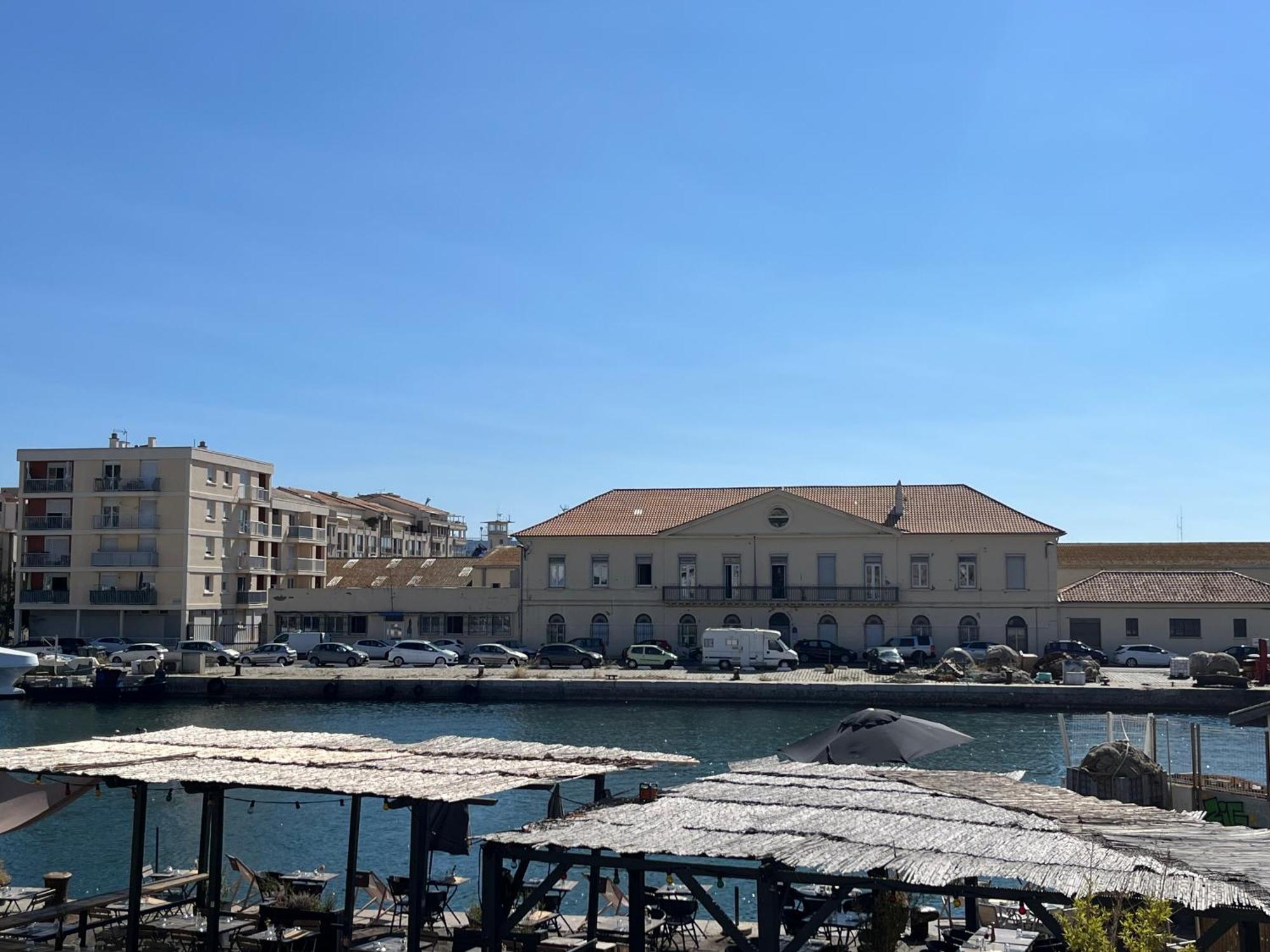 L'Appartement Sur Quai - En Face De La Criee Σετ Εξωτερικό φωτογραφία